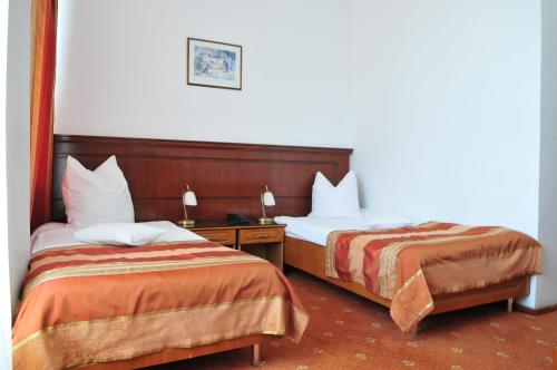Hotel Emma Est - main image