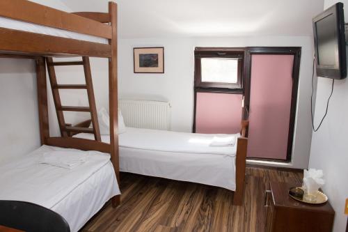 Hostel Bella Italia - image 5