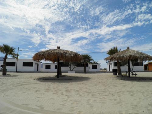 B&B San Felipe - #35 Bungalow Seaside Hotel & Victors RV Park - Bed and Breakfast San Felipe