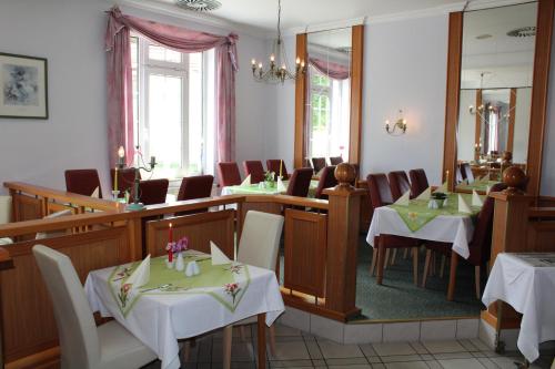 Hotel Weisser Schwan - image 9