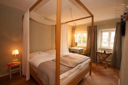 Bed and Breakfast unter den Linden in Nordlingen
