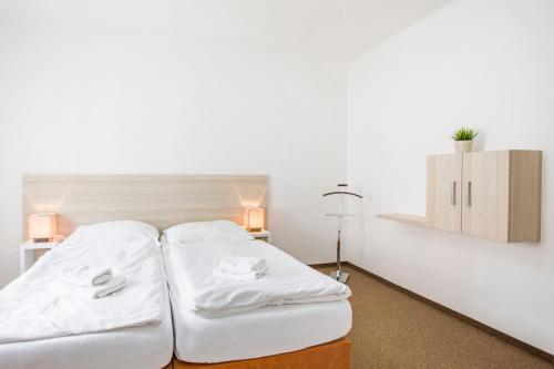 Hotel U Zlatého kohouta - image 7
