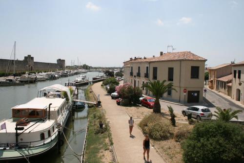 Hotel L'Escale – Aigues Mortes, GA