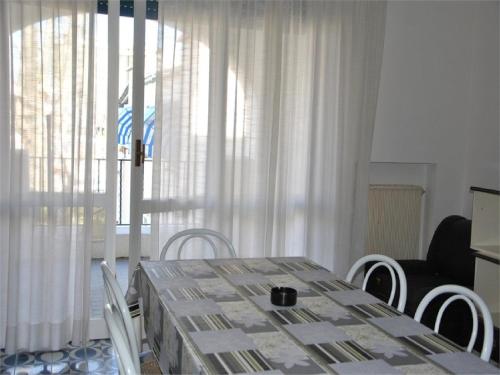  Cozy Holiday Home in Misano Adriatico near Beach, Pension in Misano Marina