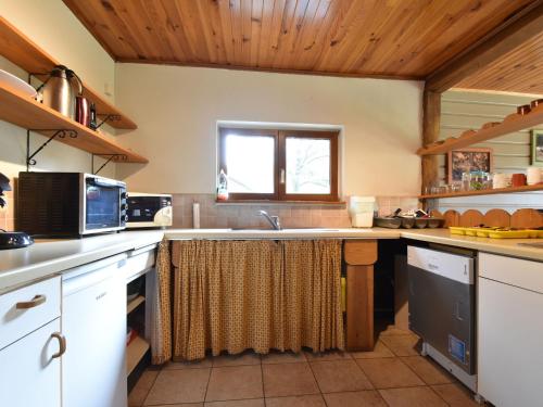 Chalet Oasis Verte in 4180 Comblain-Fairon