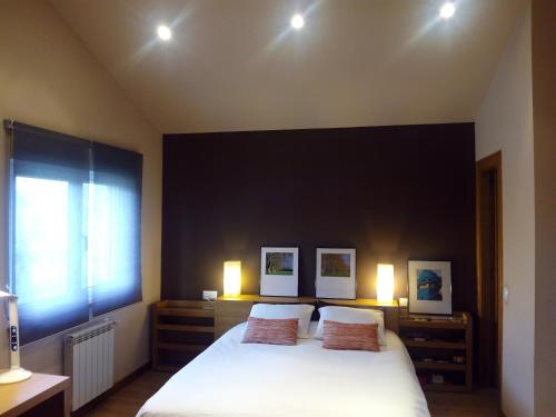 Villa Bosque Albite in Llanera