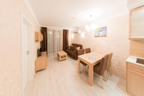 Harmony Suites - Dream Island