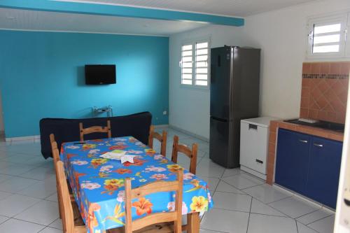 Instalaciones, Villa Hausseman in Riviere-Pilote