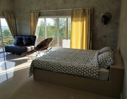 Sea Smile Resort in Klong Wan