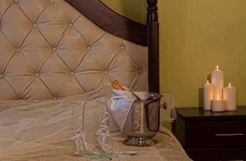 Achillion Palace image 39