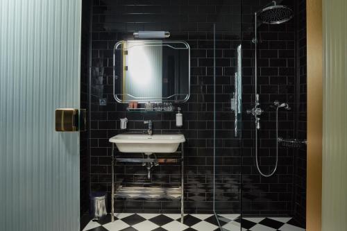 Hotel Collect - Adults Only, Budapest (Foto 6)