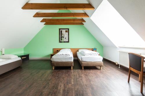 Hotel am Schillerplatz Room Type - Standard Family Room