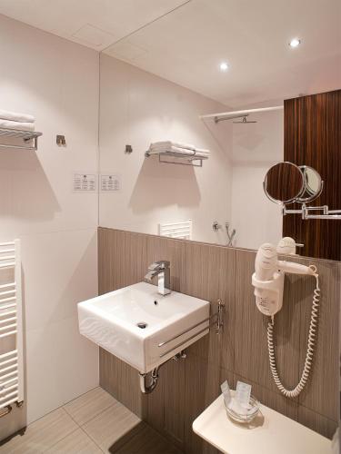 Hotel PurPur, Прага (фото 11)