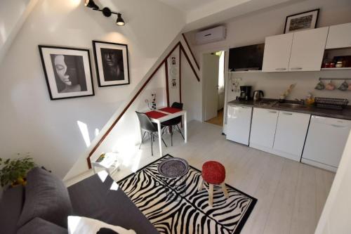 Apartments ZAGREB TALES 4
