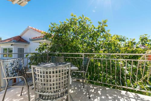 Apartments Ljubomir - image 8