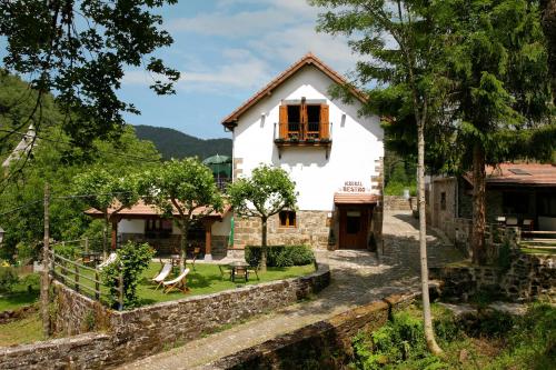 Hotel Rural Besaro - Selva de Irati