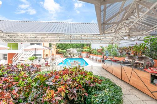 Food and beverages, Hotel Residence Inn Suites Cristina in Mata Redonda