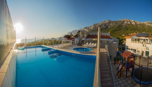 ทัศนียภาพ, Aparthotel Pecic in กราแดค