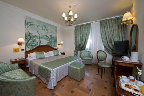 1 queen bed