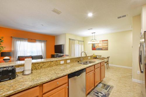 Paradise Palms-4 Bed Townhouse w/splashpool-3621PP - image 5