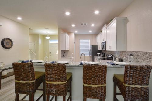 Champions Gate - 5 Bedrooms House w/pool-4912CG - image 7