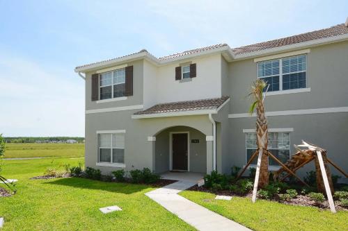 Storey Lake-5 Bedroom Townhouse w/Splashpool-1617ST in Kissimmee, USA