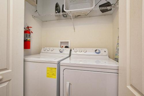 Paradise Palms-4 Bed Townhome w/Splashpool-3032PP - image 5