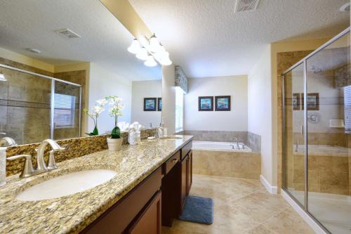 Paradise Palms- 6 Bed Townhome w/Pool-3502PP - image 7