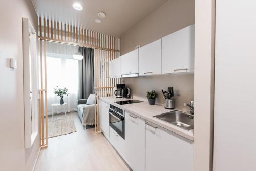 Kitchen, Forenom Aparthotel Vantaa Tikkurila in Helsinki-Vantaa Airport