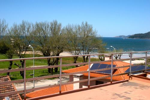  Apartamentos Angelito in Playa América