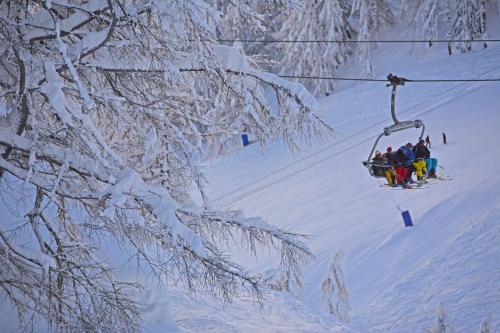 Le Massif - The Leading Hotels of the World - main image