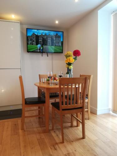 Modern, 1 Bedroom Apartment, Uplands, Swansea