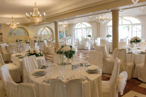 Ресторан, Hotel Villa Margherita in Кверчіанела