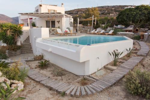  Villa Sophelle, Unterkunft in Parasporos