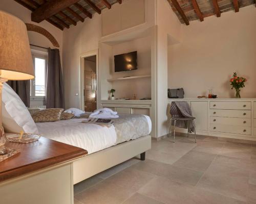 Suites Cavour 34 by 360Rentals Room Type - Two-Bedroom Apartment with City View Suites Cavour 34 by 360Rentals Room Type - Two-Bedroom Apartment with City View