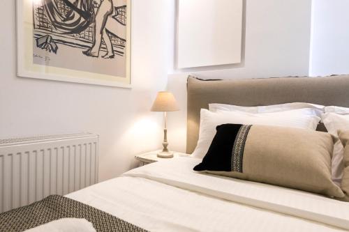 MeliDi Luxury Penthouse in Koukaki - image 13