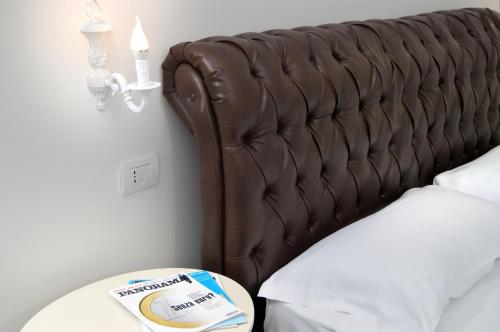 Junior Suite with Balcony image 10