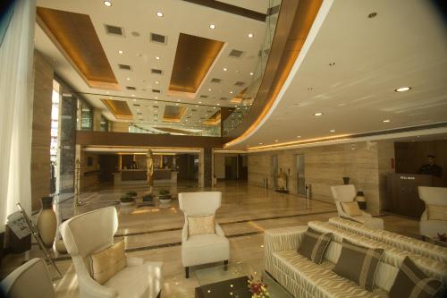 The Ocean Pearl
