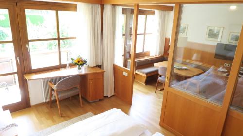 Double Room with Balcony (3 Adults)