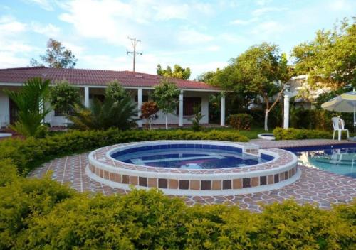 Finca Campestre con Piscina en Villavicencio