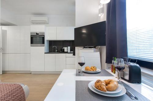 Urban Style Apartments by Loft 2