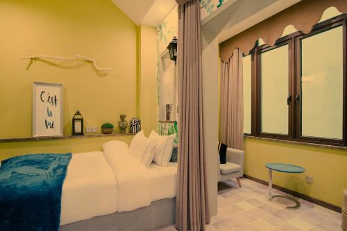 Double Room room in Floral Joy Hotel · Family Villa Nanjing