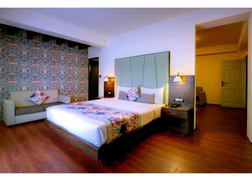 Luxury image 4