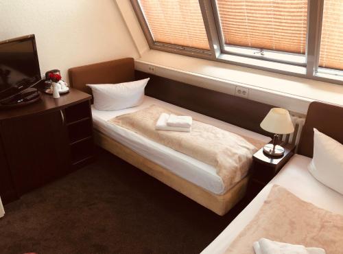 Upper Room Hotel Kurfürstendamm - image 3