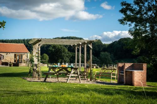 Facilities, Rawcliffe House Farm Studios, Peaceful North York Moors Retreat in Stape