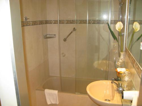 1 twin bed