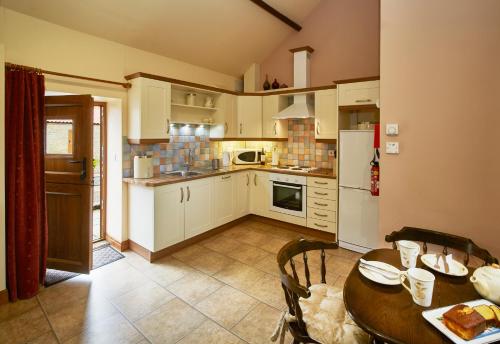 Kitchen, Experience the Peace & Quiet in the North York Moors at Rawcliffe House Farm in Stape
