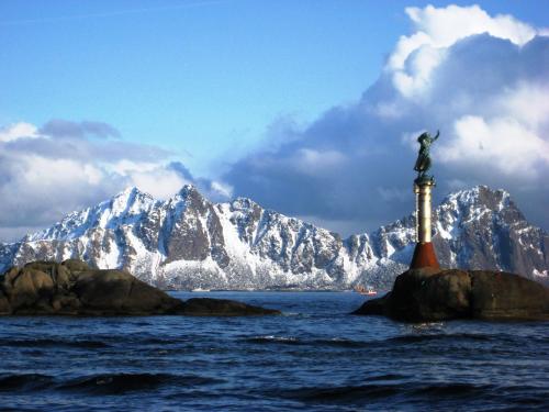 Thon Hotel Lofoten - image 14