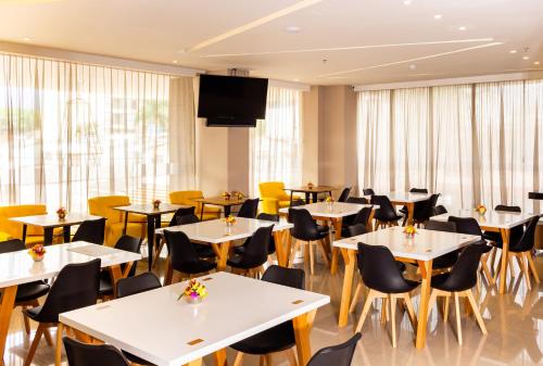 Restaurant, Hotel F25 in Ibague