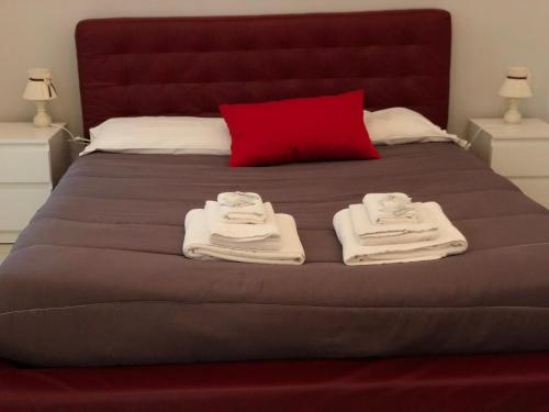 Deluxe Room image 5